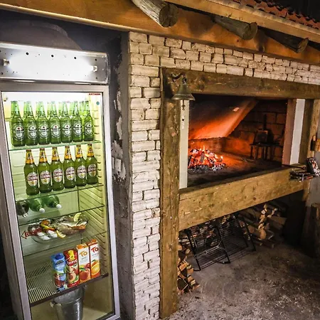 Melone Ferienhaus Lecevica