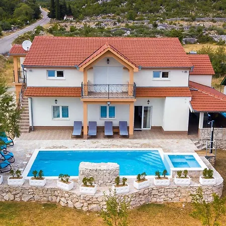 Ferienhaus Melone *